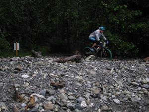 ebc02-33